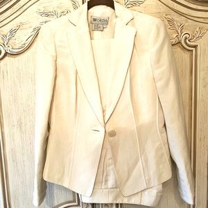 Silk - Linen Blend Suit WORTH